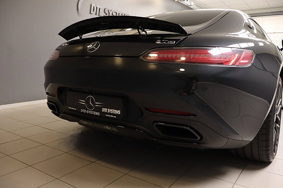 Mercedes-Benz AMG GT S 17 of 30