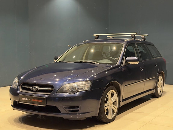 Subaru Legacy 3 of 5