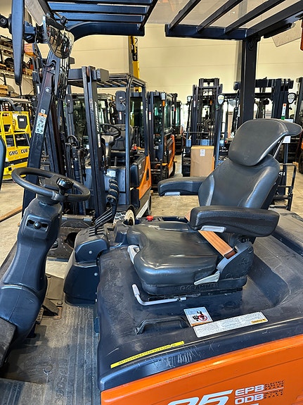 Doosan brukt 2.5T elektrisk truck 4 of 5