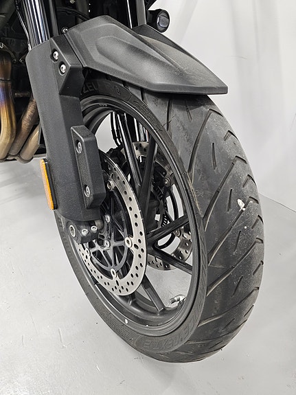 Triumph Tiger 1200 GT Pro 3 of 9