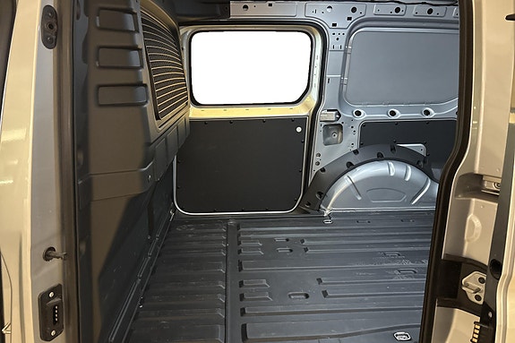 Ford Transit Connect 13 of 20