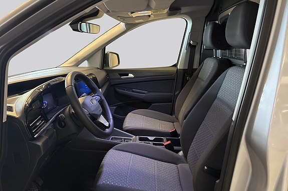 Ford Transit Connect 7 of 20