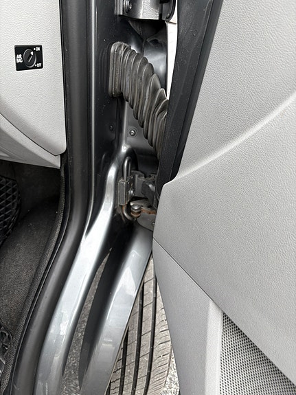 Volkswagen Transporter 3 of 5