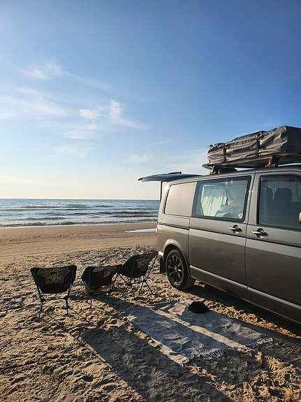 Volkswagen Transporter 2 of 5