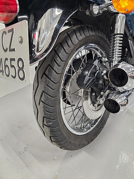 Kawasaki KZ 1000 5 of 11