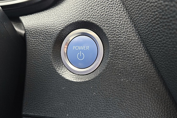 Toyota Corolla 24 of 24