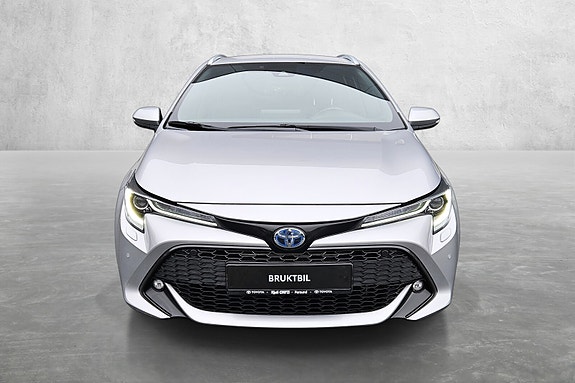 Toyota Corolla 8 of 24