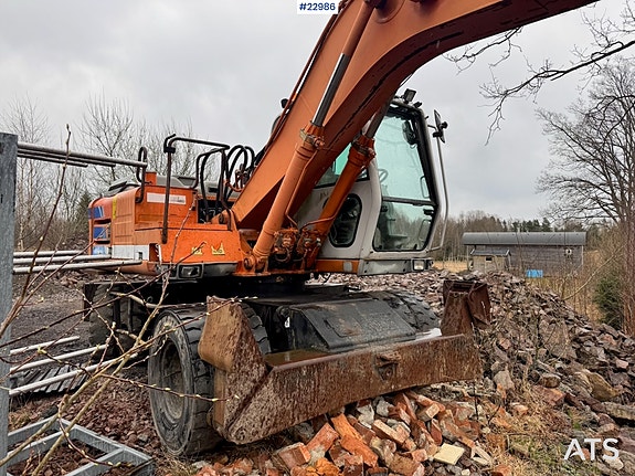 Fiat-Hitachi 150W.3 Hjulgraver m/ Rototilt og Pusseskuffe. SE VIDEO 4 of 5