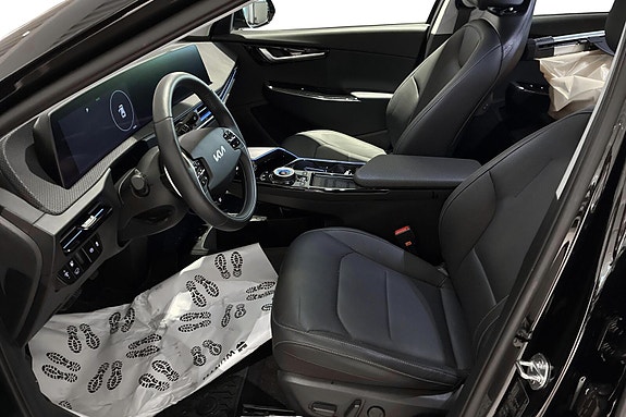 Kia EV6 5 of 10