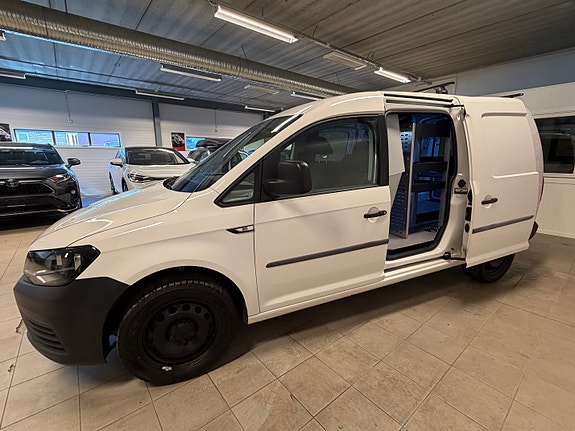 Volkswagen Caddy Maxi 12 of 27