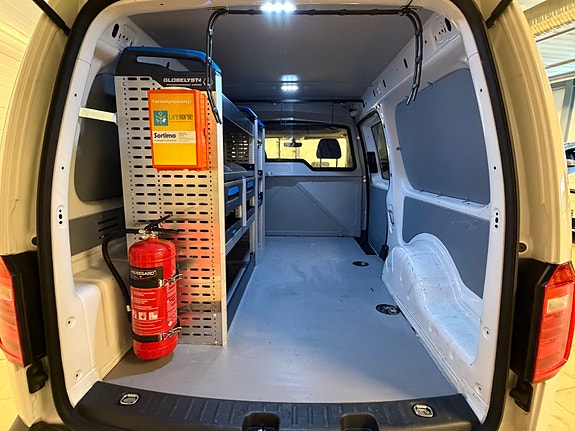Volkswagen Caddy Maxi 8 of 27