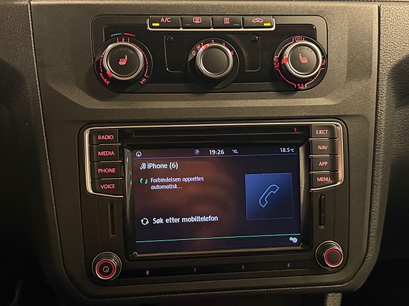 Volkswagen Caddy Maxi 21 of 27