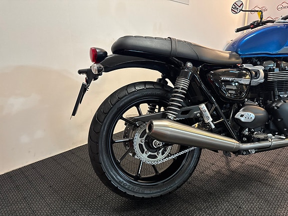 Triumph Street Twin *** SERVICE/GARANTI *** 24 of 30