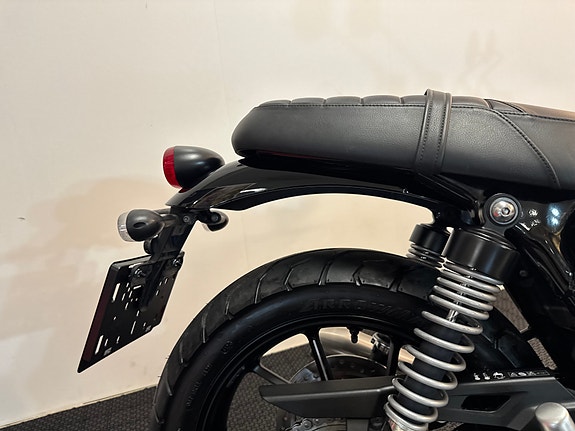 Triumph Street Twin *** SERVICE/GARANTI *** 27 of 30