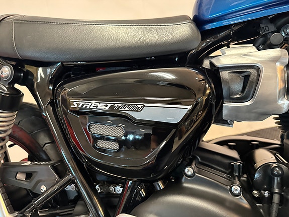 Triumph Street Twin *** SERVICE/GARANTI *** 13 of 30