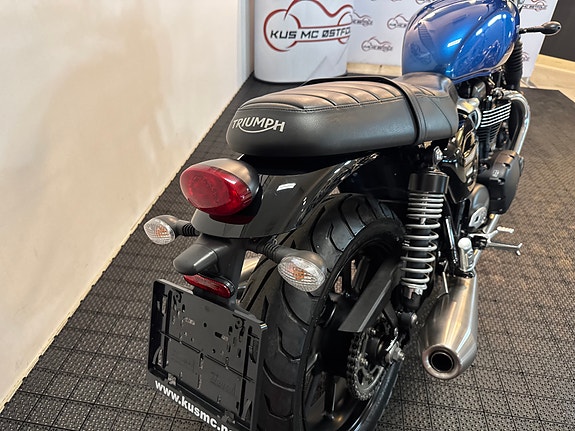 Triumph Street Twin *** SERVICE/GARANTI *** 21 of 30