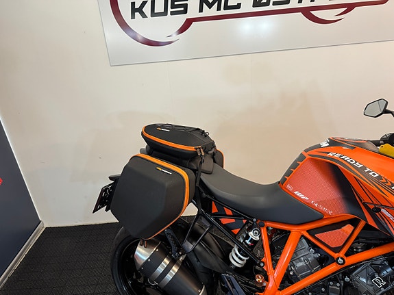 KTM 1290 Superduke R *** NYTT BAKDEKK * SERVICE/GARANTI *** 17 of 30