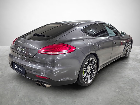 Porsche Panamera 5 of 5