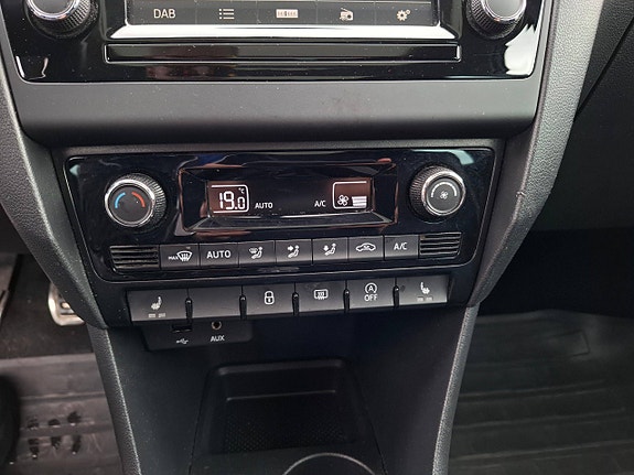 Skoda Rapid 18 of 23