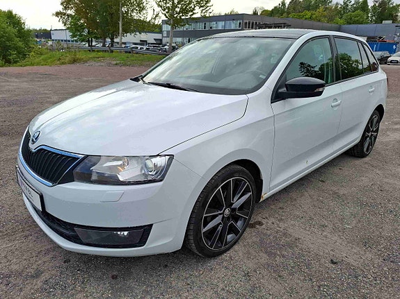 Skoda Rapid 3 of 5