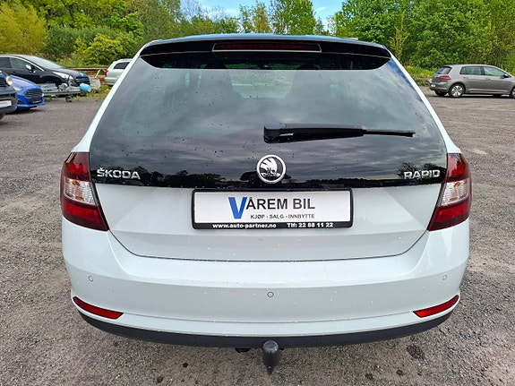 Skoda Rapid 6 of 23