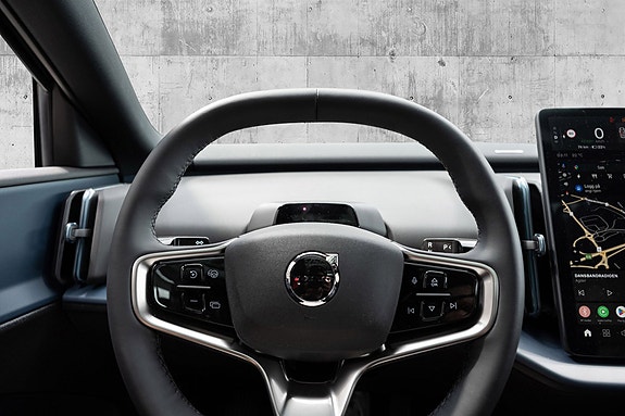 Volvo EX30 19 of 27