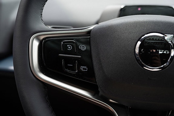 Volvo EX30 20 of 27