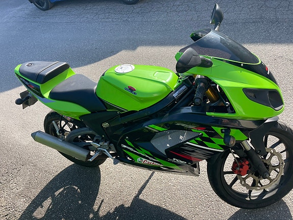 Rieju RS-2 125 2 of 5