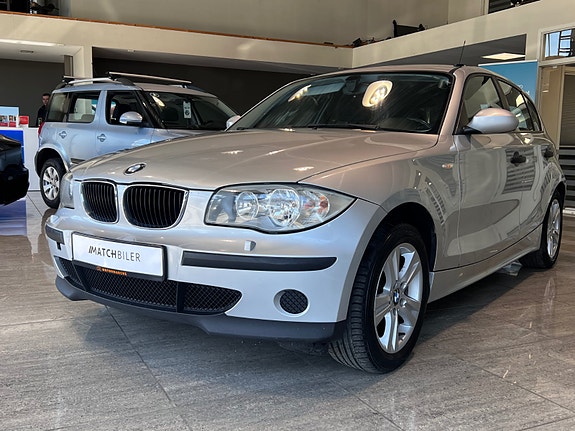 BMW 118i 5 of 5