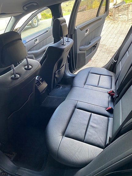 Mercedes-Benz E350 18 of 24