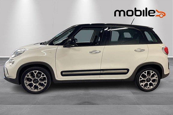 Fiat 500L 20 of 26