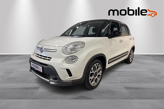 Fiat 500L 19 of 26