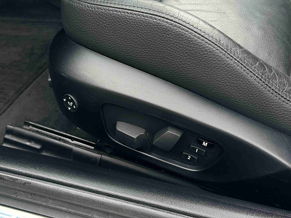 BMW 335i 22 of 30