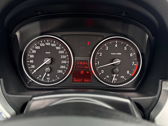 BMW 335i 29 of 30