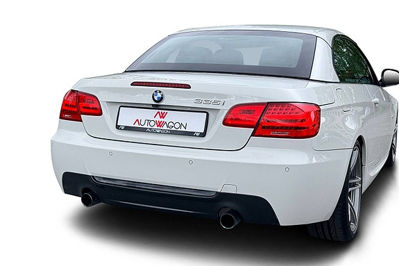 BMW 335i 6 of 30