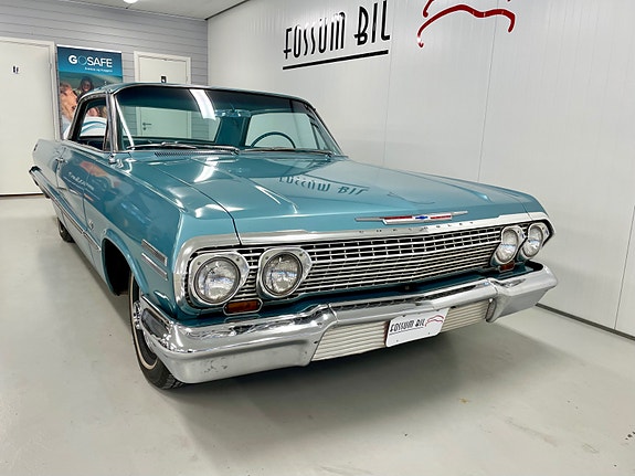 Chevrolet Impala 4 of 5