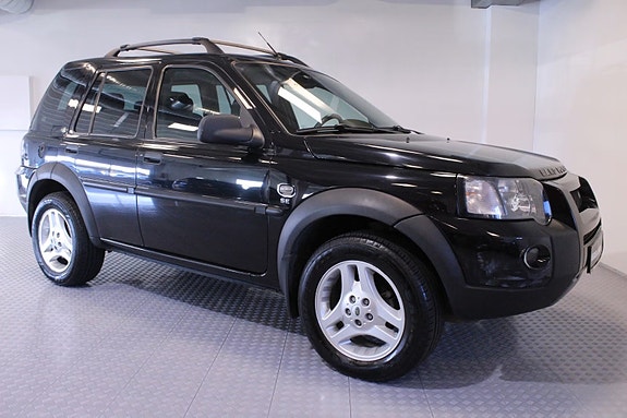 Land Rover Freelander 2 of 6