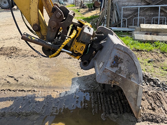 Komatsu PC95 21 of 30
