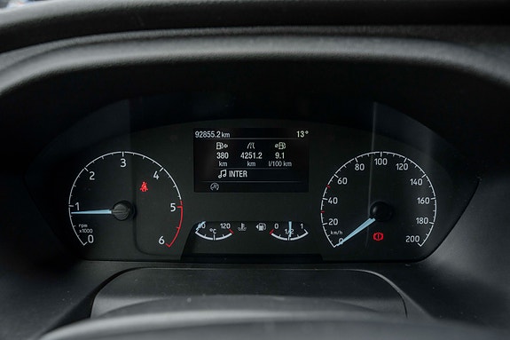 Ford Transit 17 of 25