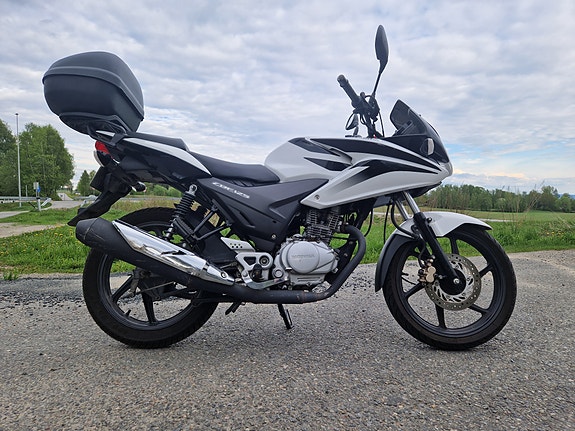 Honda CBF 125 7 of 7