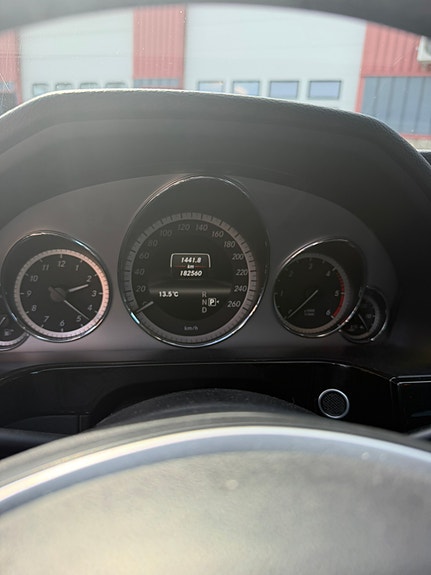 Mercedes-Benz E250 20 of 30