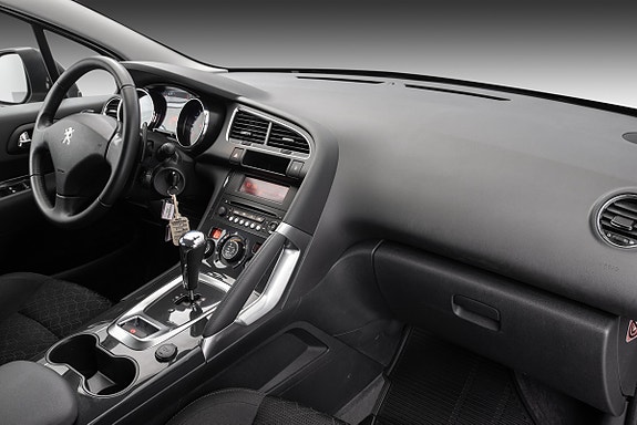 Peugeot 3008 18 of 24