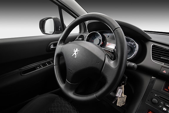 Peugeot 3008 17 of 24