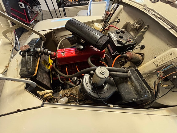 Volvo PV 7 of 16