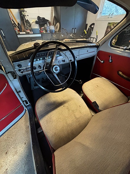 Volvo PV 15 of 16