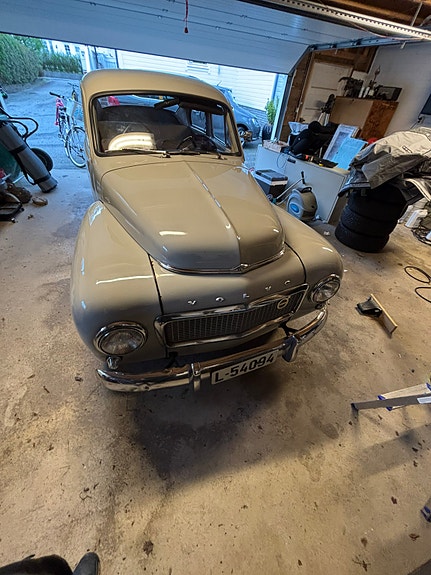 Volvo PV 9 of 16