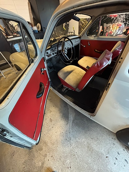 Volvo PV 16 of 16