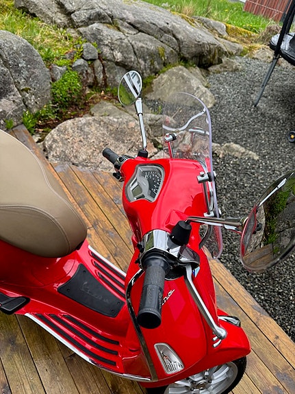 Vespa Primavera 50 6 of 7