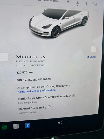 Tesla Model 3 10 of 13