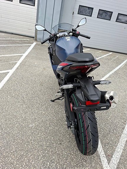 Kawasaki Ninja 500 SE 10 of 12